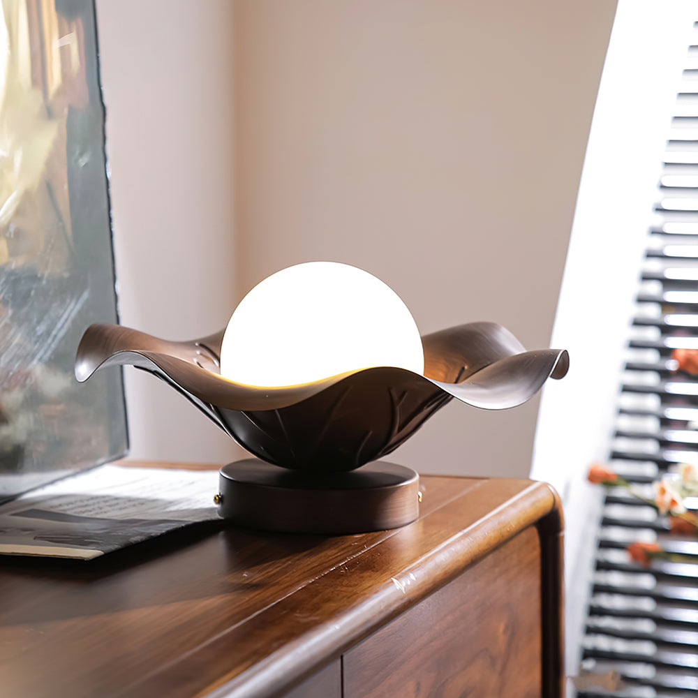 Arundel Ceiling Lamp – detail 2