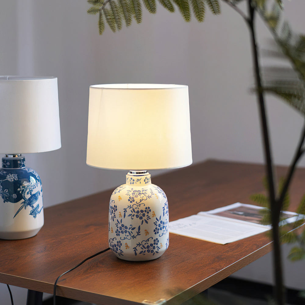 Avalyn Table Lamp – detail 2