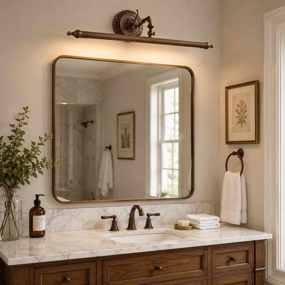 Biltmore Brass Wall Sconce – detail 2