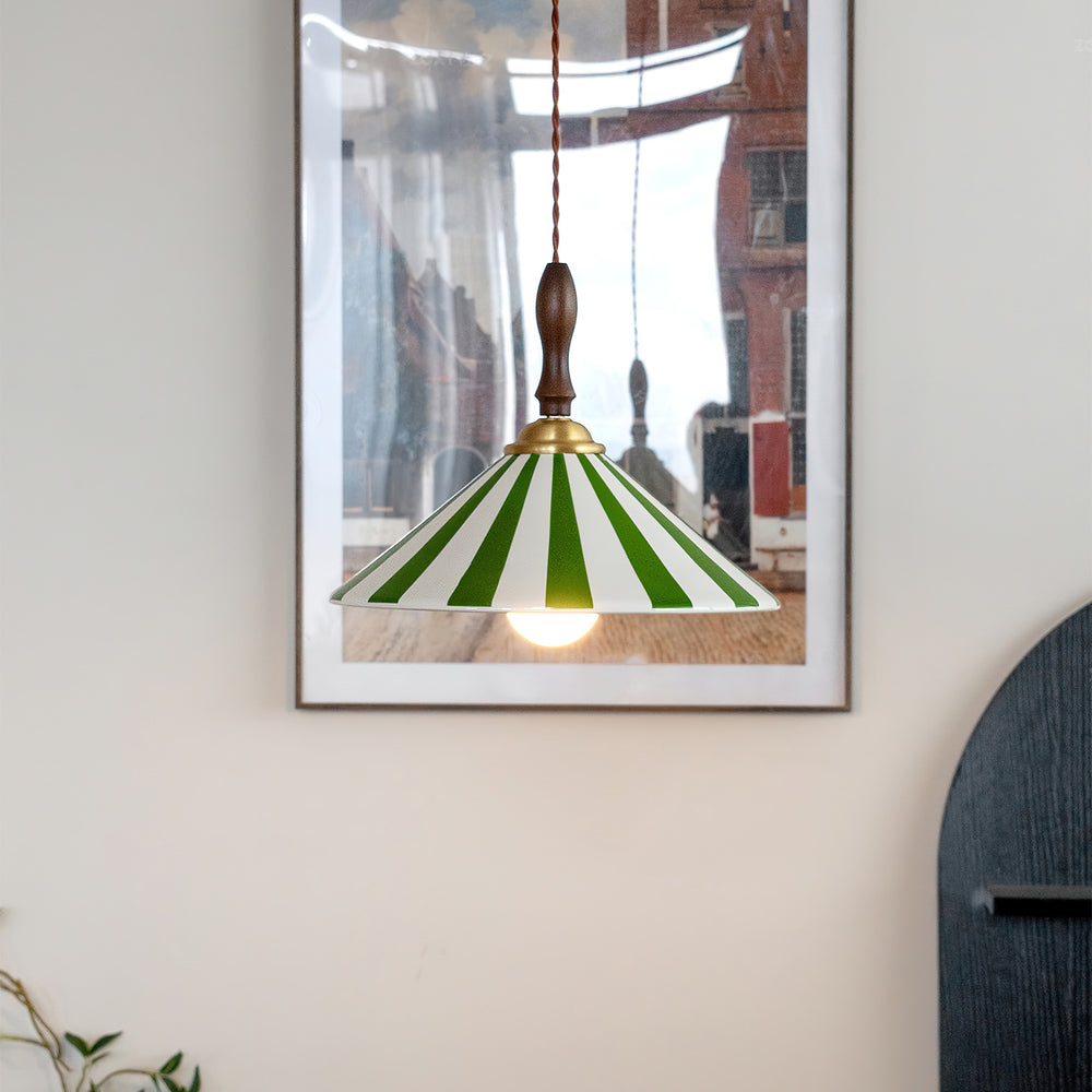 Bobine Wood Pendant Light – detail 2