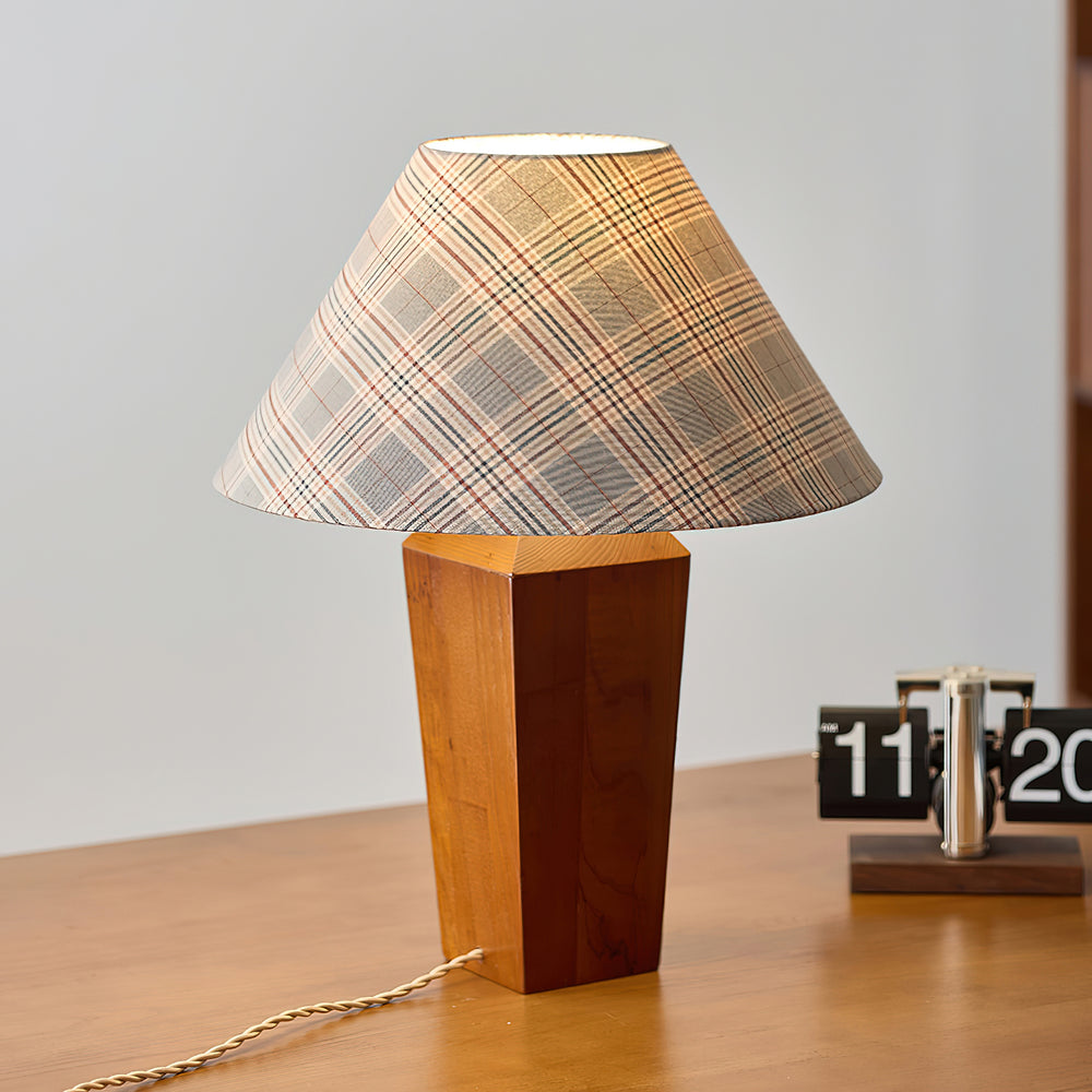 Cabin Table Lamp – detail 2