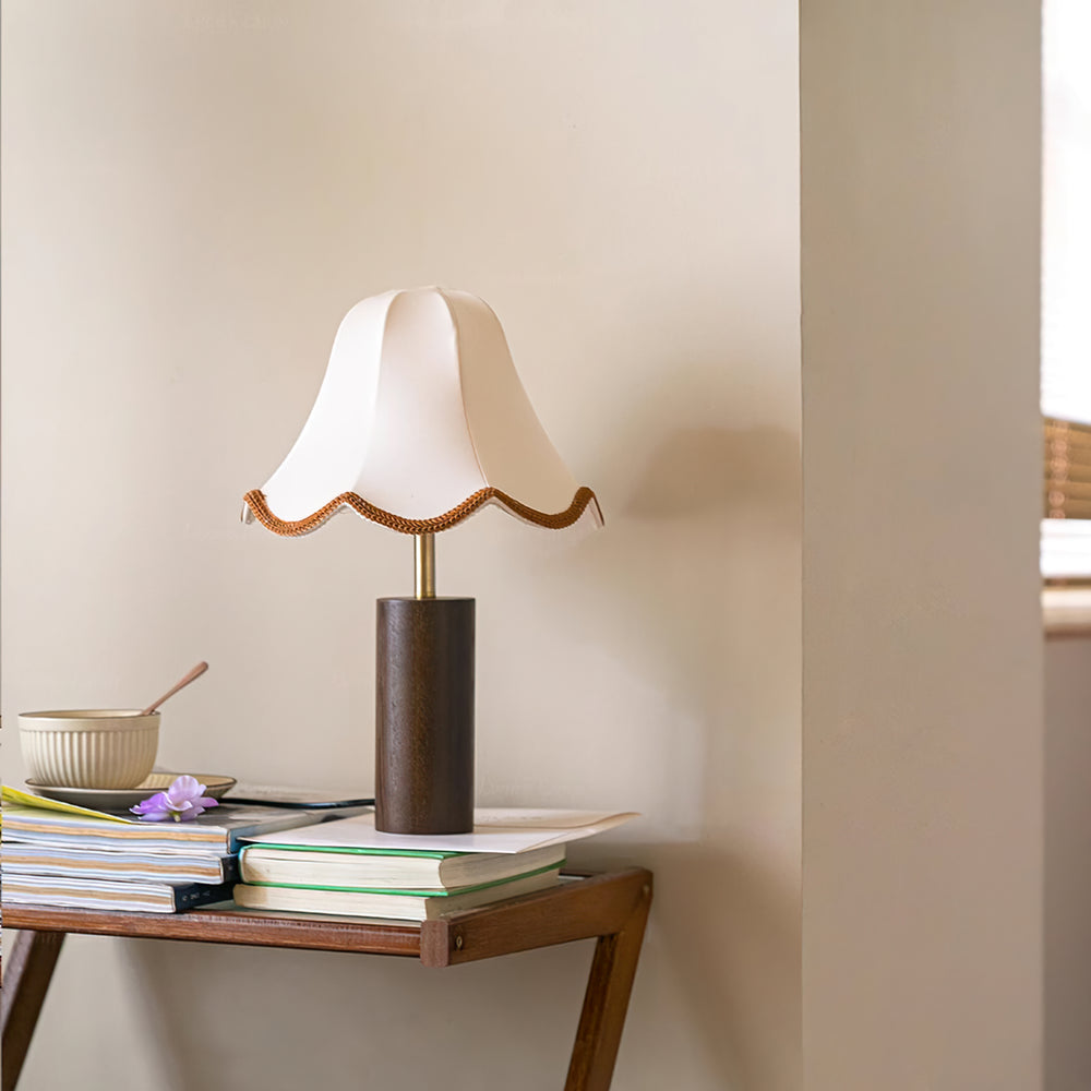 Danika Table Lamp – detail 2