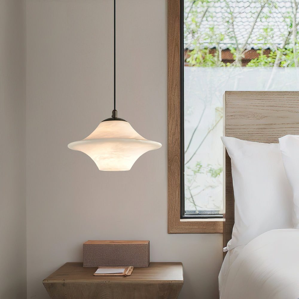 Beckett Alabaster Pendant Light – detail 2