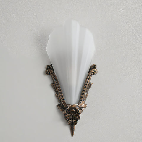 Claridge Glass Wall Sconce – detail 3
