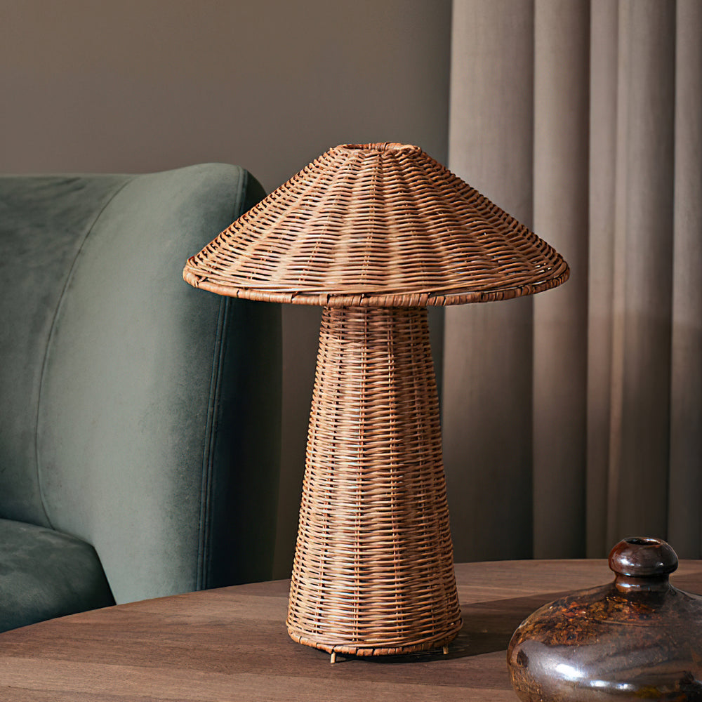 Freya Table Lamp – detail 2