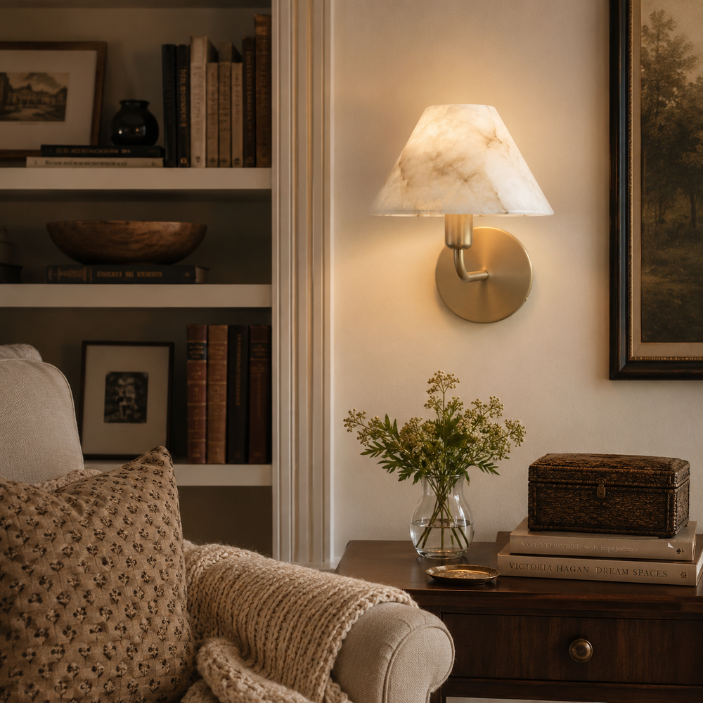 Gilda Alabaster Wall Sconce – detail 2