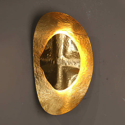 Helios Hammered Brass Sconce – detail 20