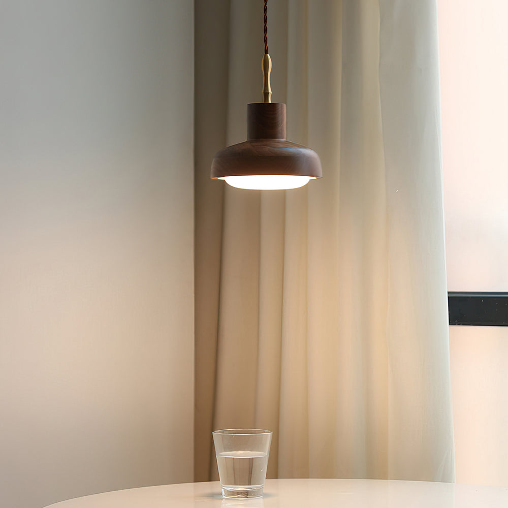 Silas Walnut Pendant Light – detail 2
