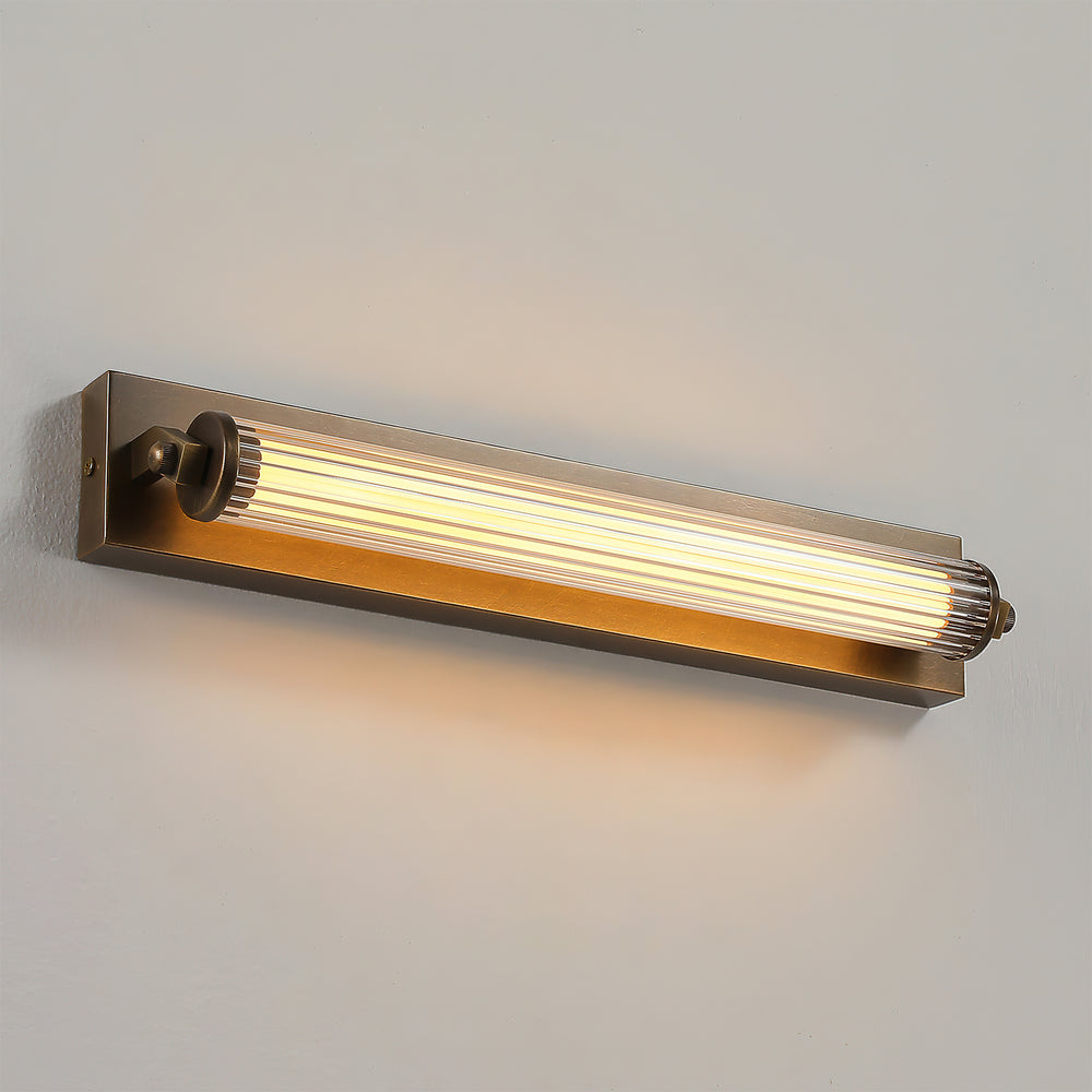 Fluted Linear Sconce – detail 2