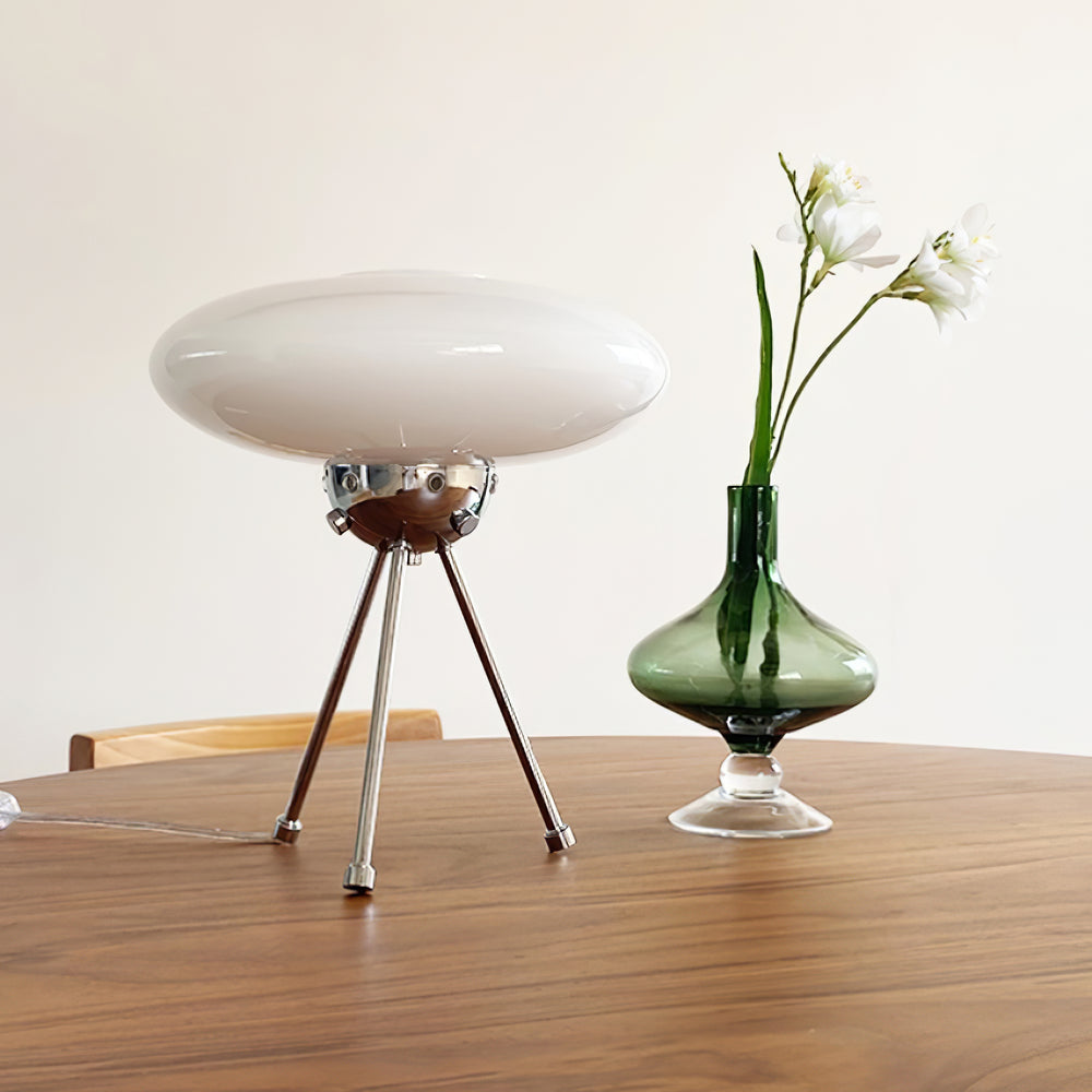 Glass UFO Table Lamp – detail 2