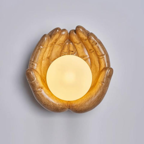 Holding Hands Wall Lamp – detail 2
