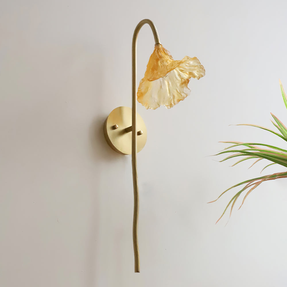 Lotus Amber Wall Lamp – detail 2