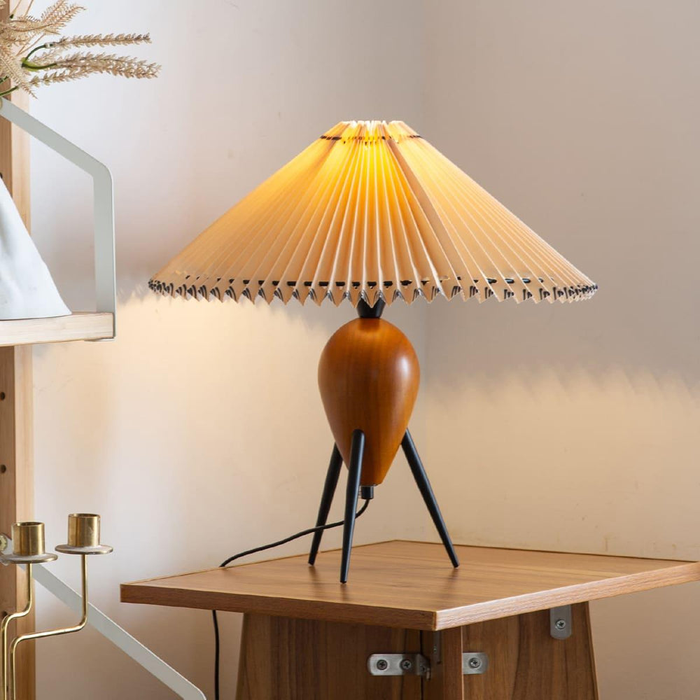 Makie Table Lamp – detail 2