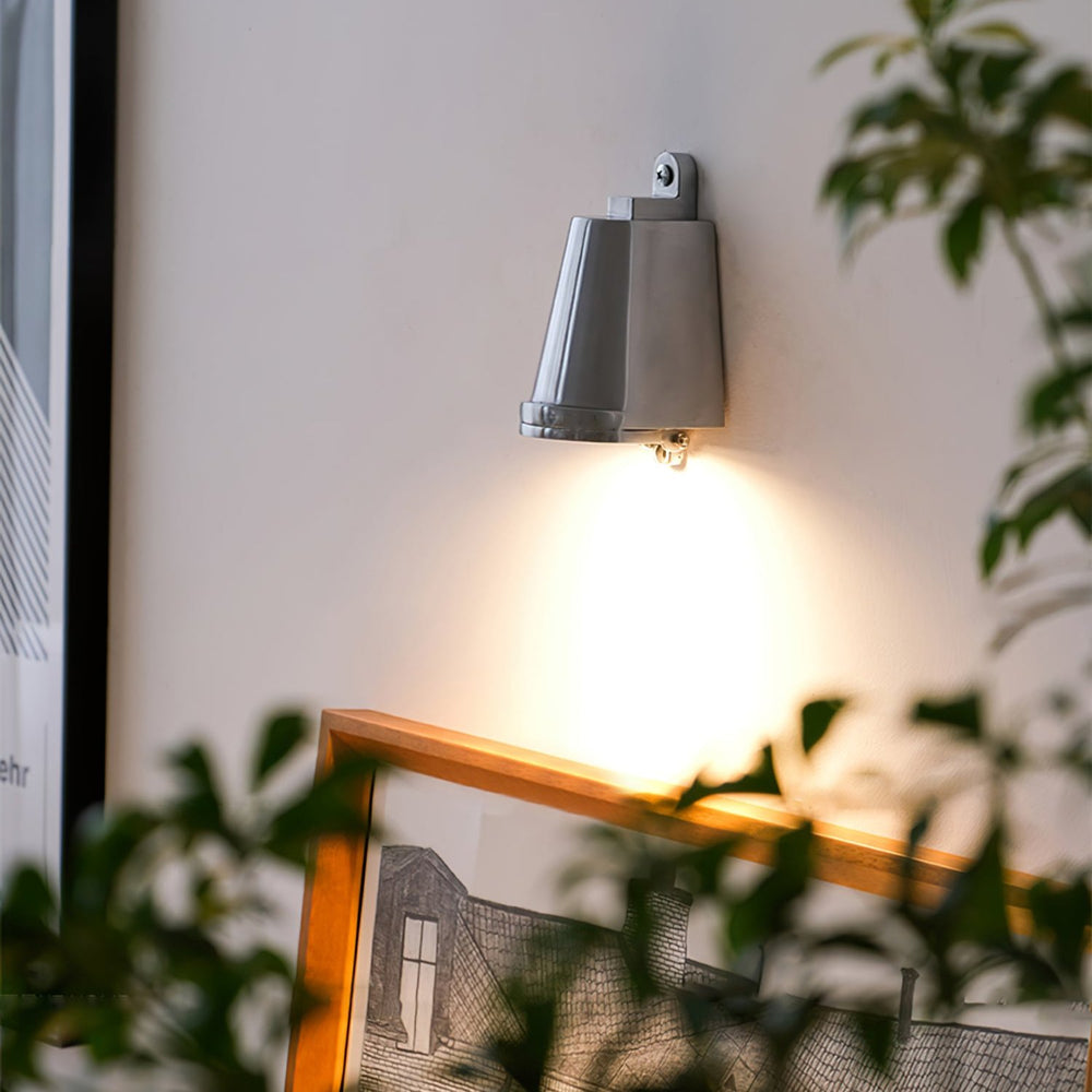 Mast Wall Light – detail 2