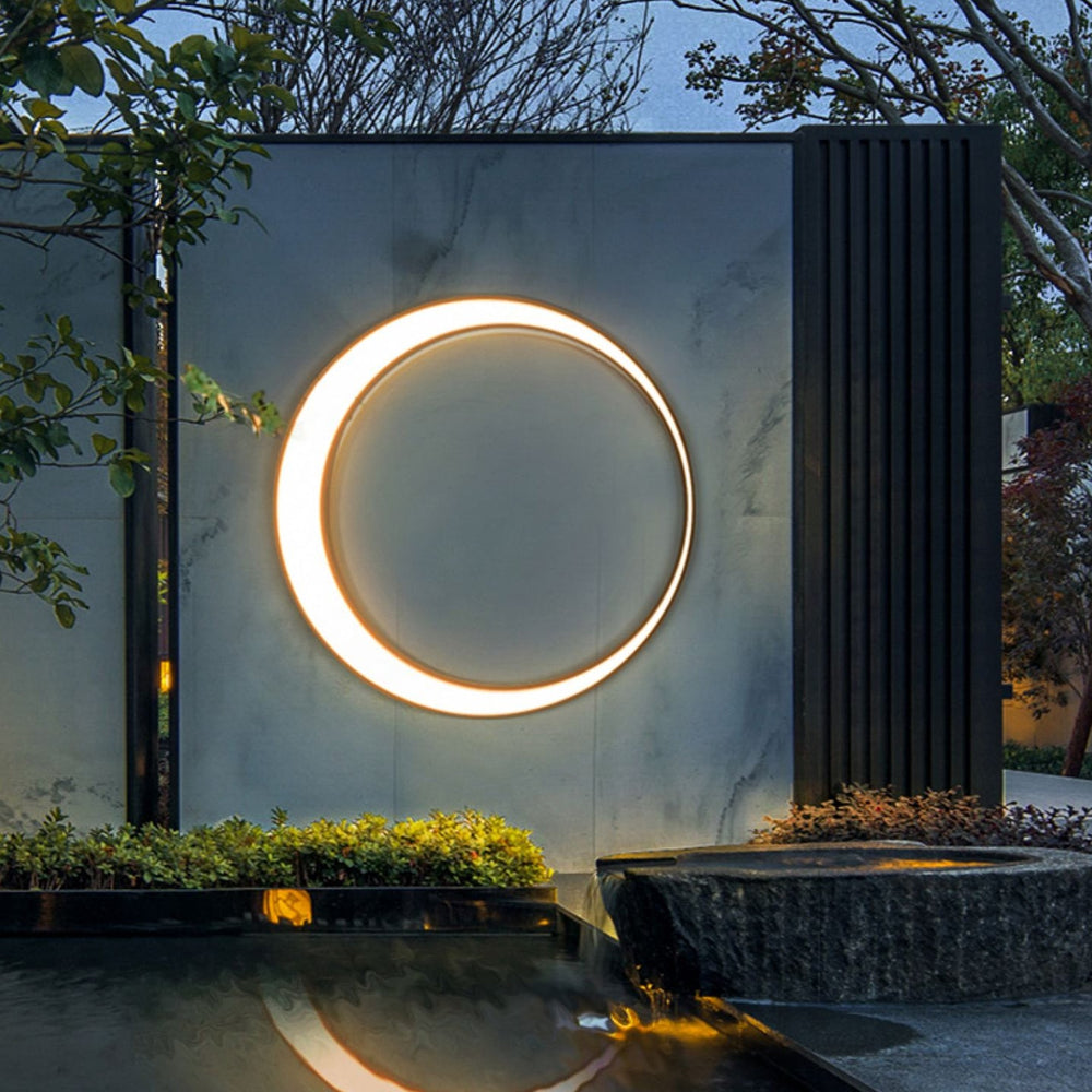 Moon Solar Outdoor Wall Lamp – detail 2
