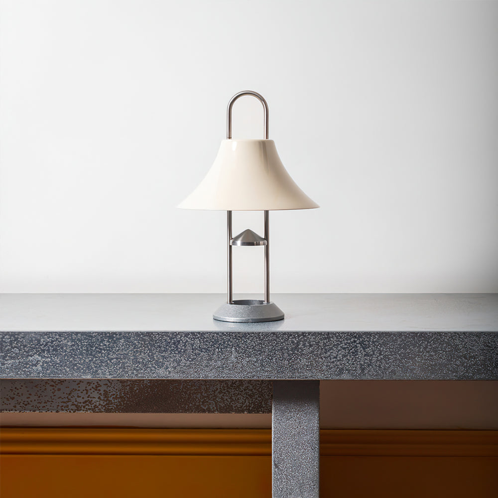 Mousqueton Outdoor Built-in Battery Table Lamp – detail 2