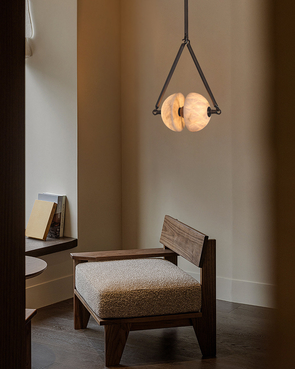 Oyster Alabaster Pendant Light – detail 2