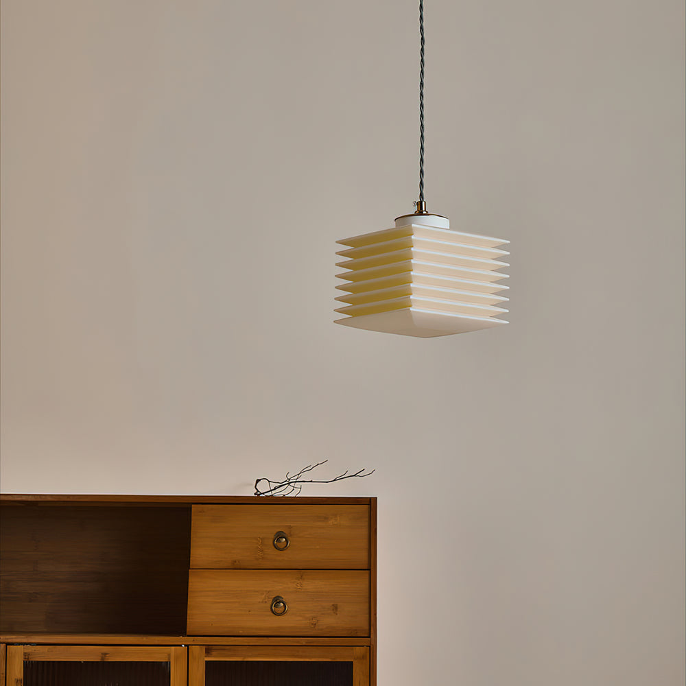 Pagoda Pendant Lamp – detail 2