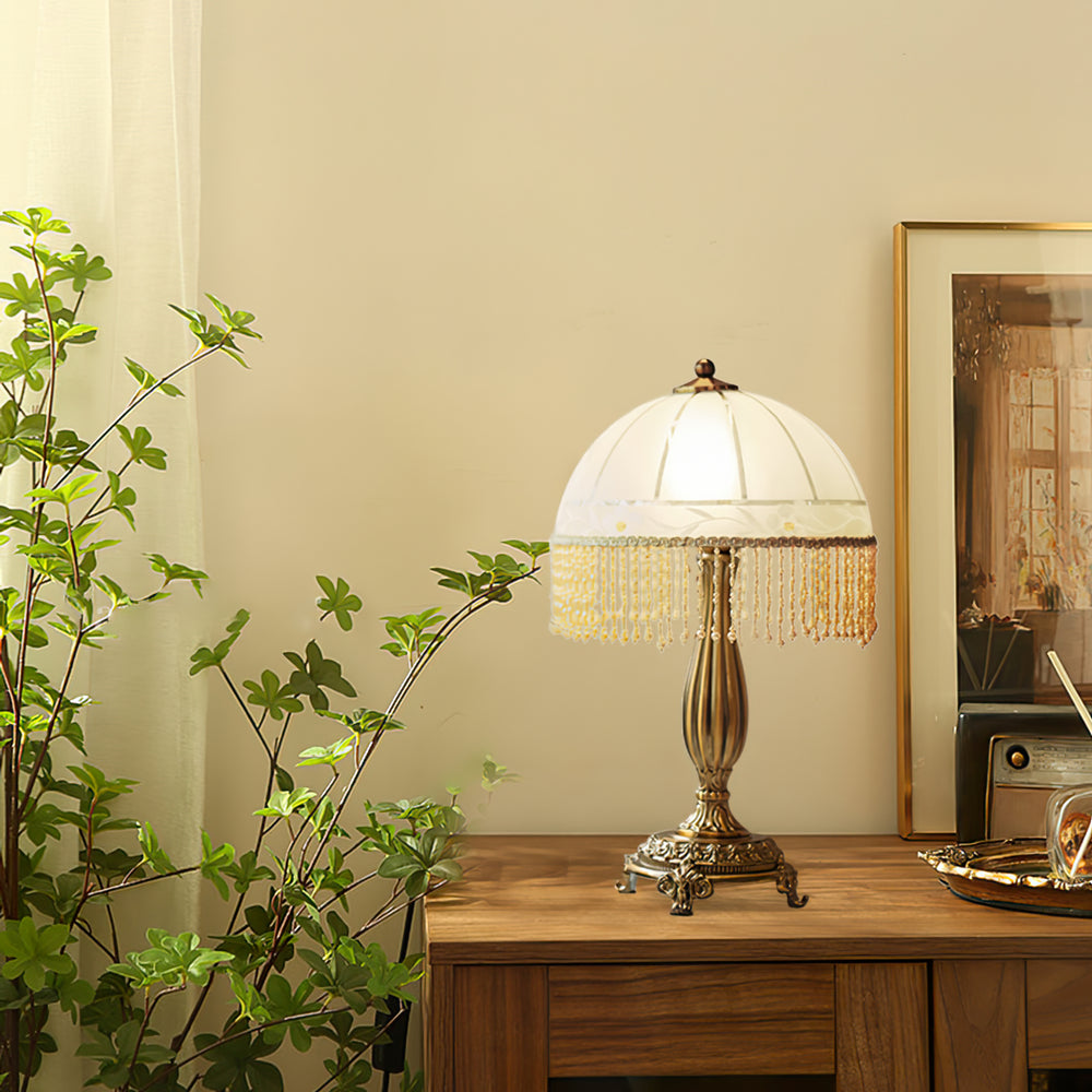 Tassel Flower Table Lamp – detail 2