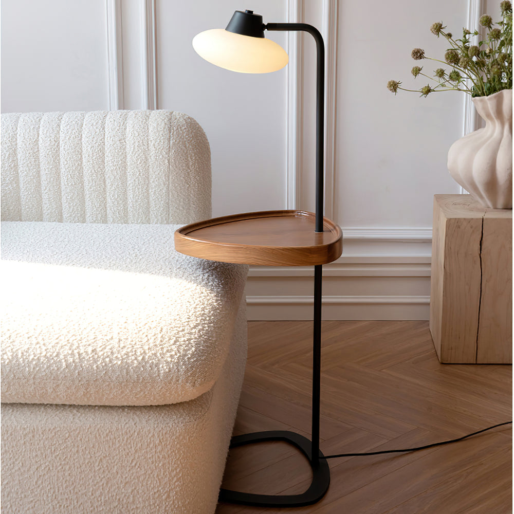 Beatrix Floor Lamp – detail 2