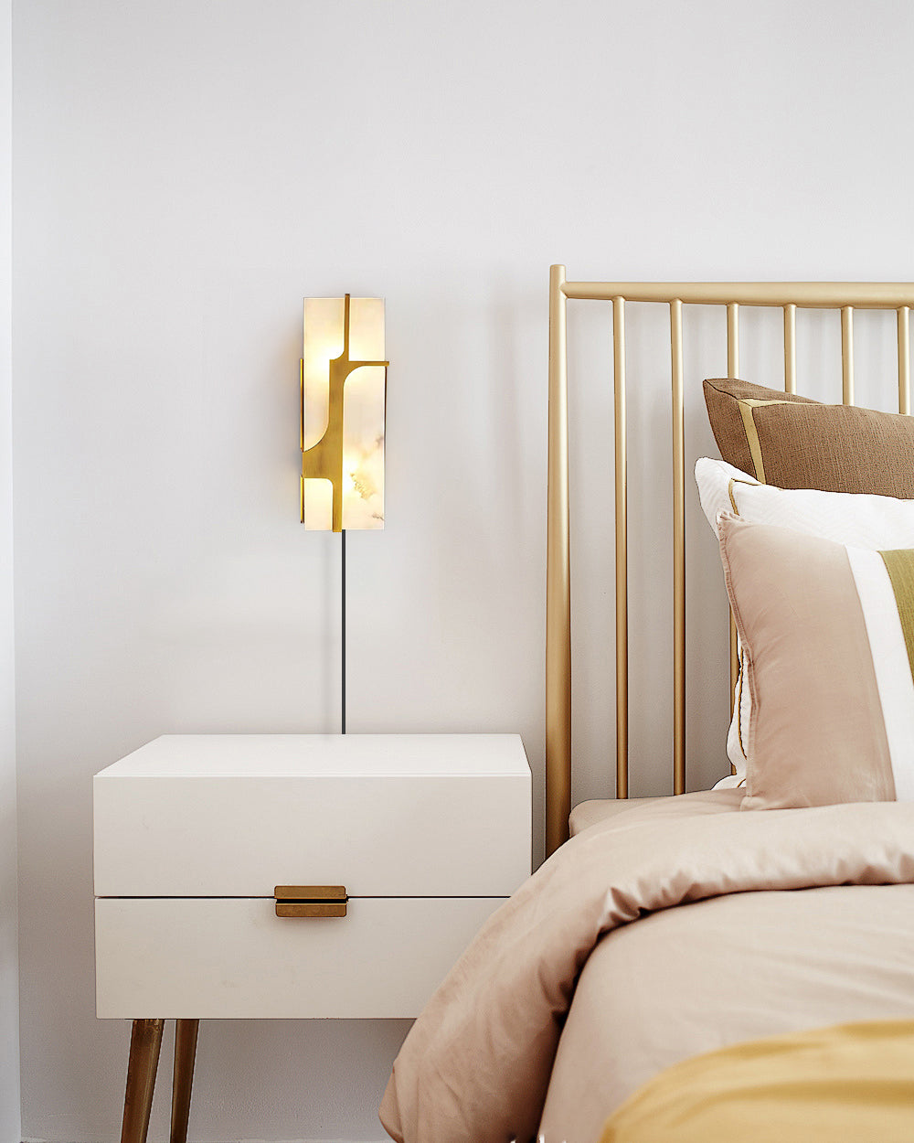Ariel Alabaster Plug In Wall Lamp – detail 2