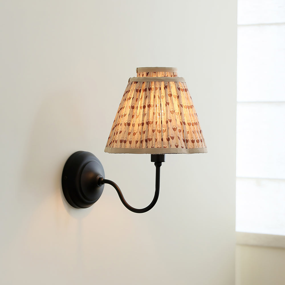 Elbow Wall Light – detail 2
