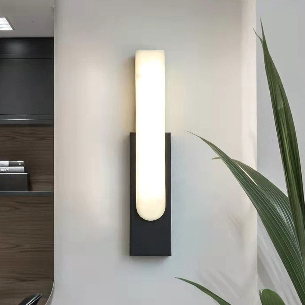Agatha Alabaster Wall Lamp – detail 2