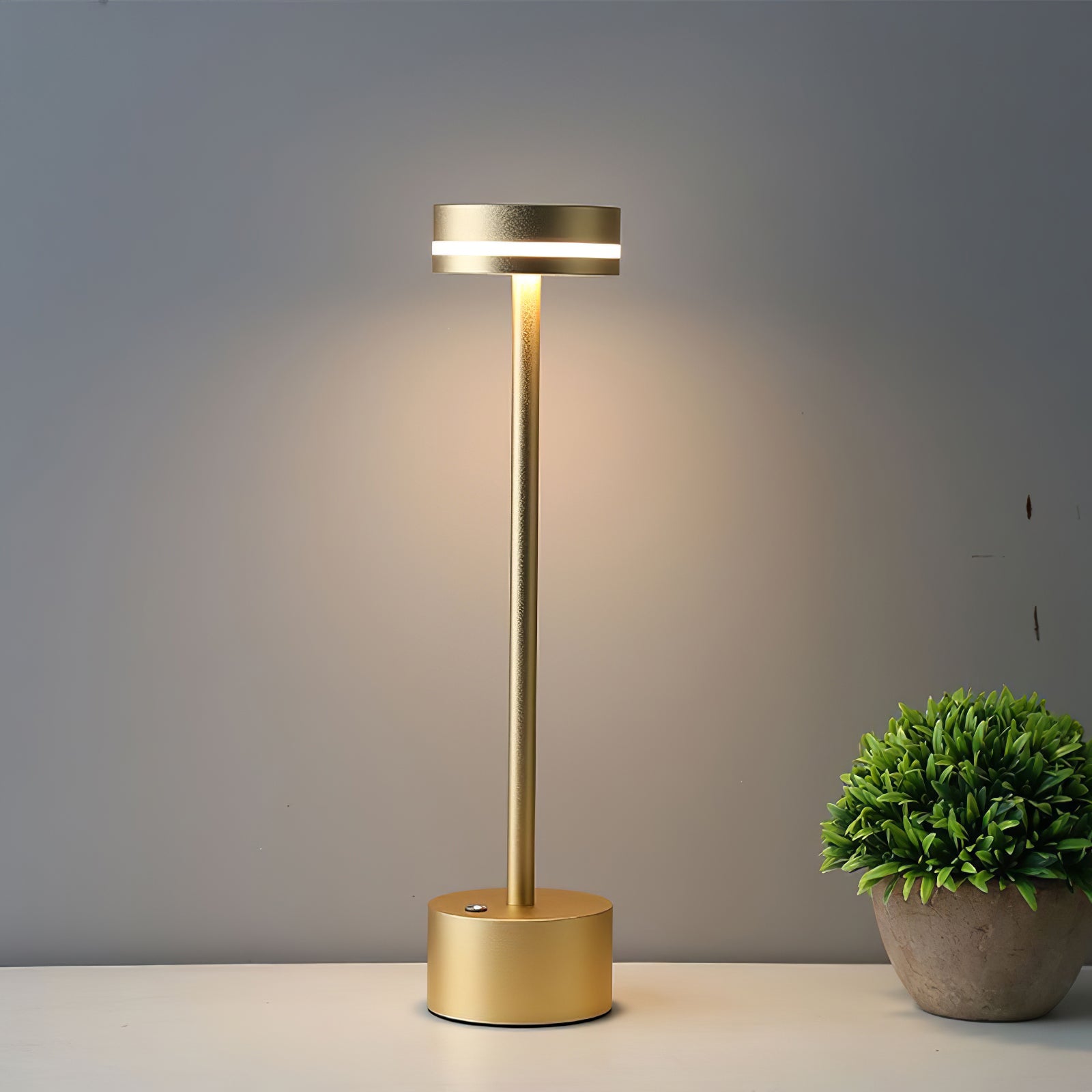 Naveta LED Table Lamp