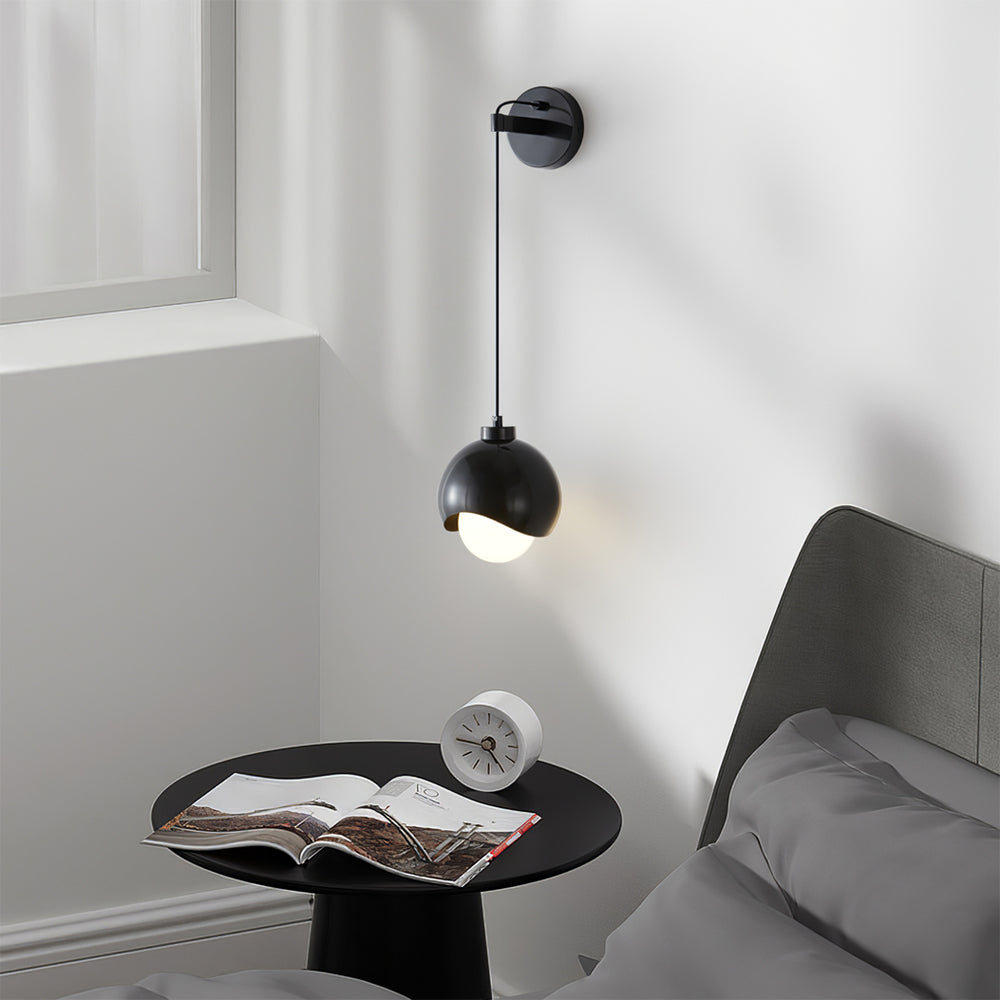 Helmet Wall Lamp – detail 2