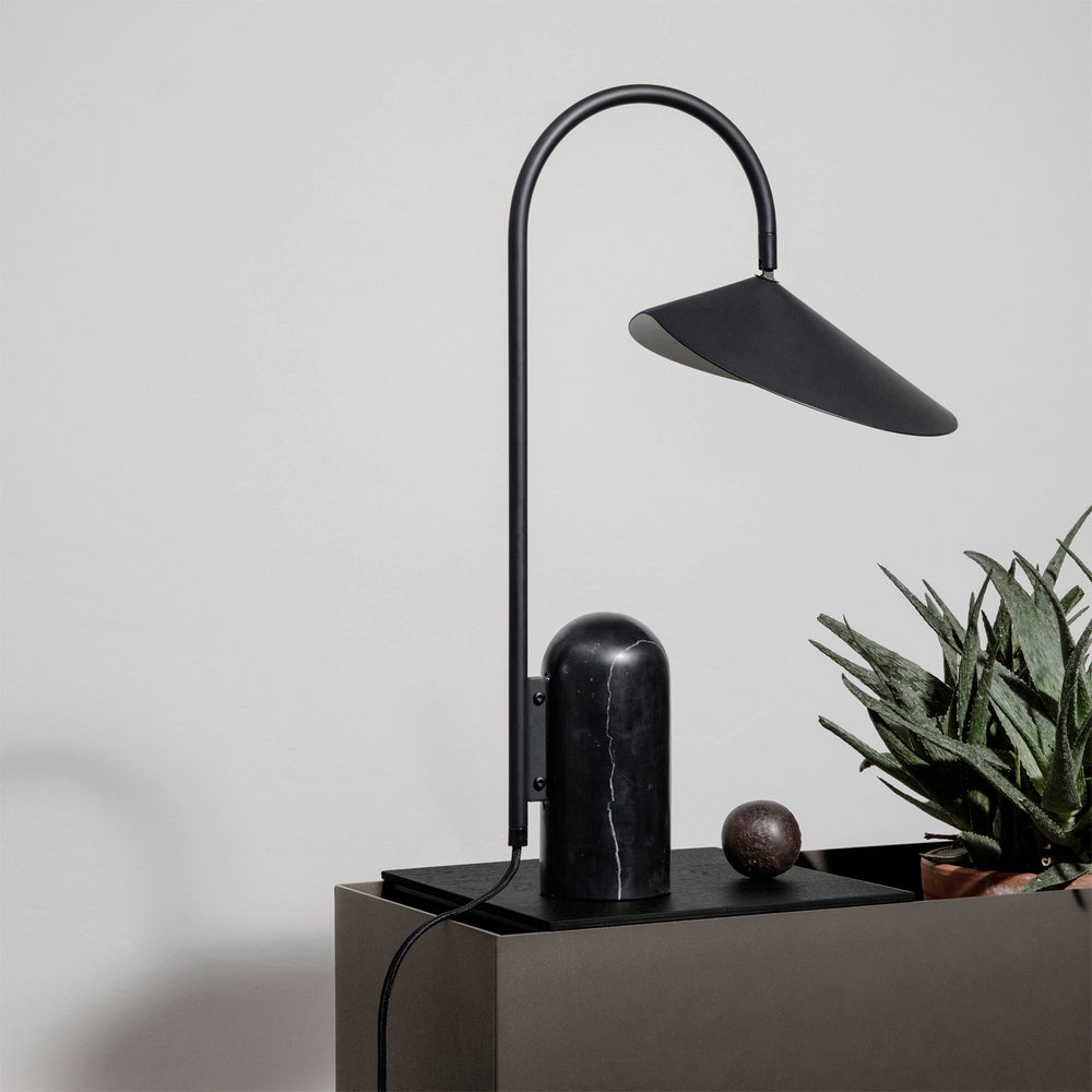 Mono Table Lamp – detail 2