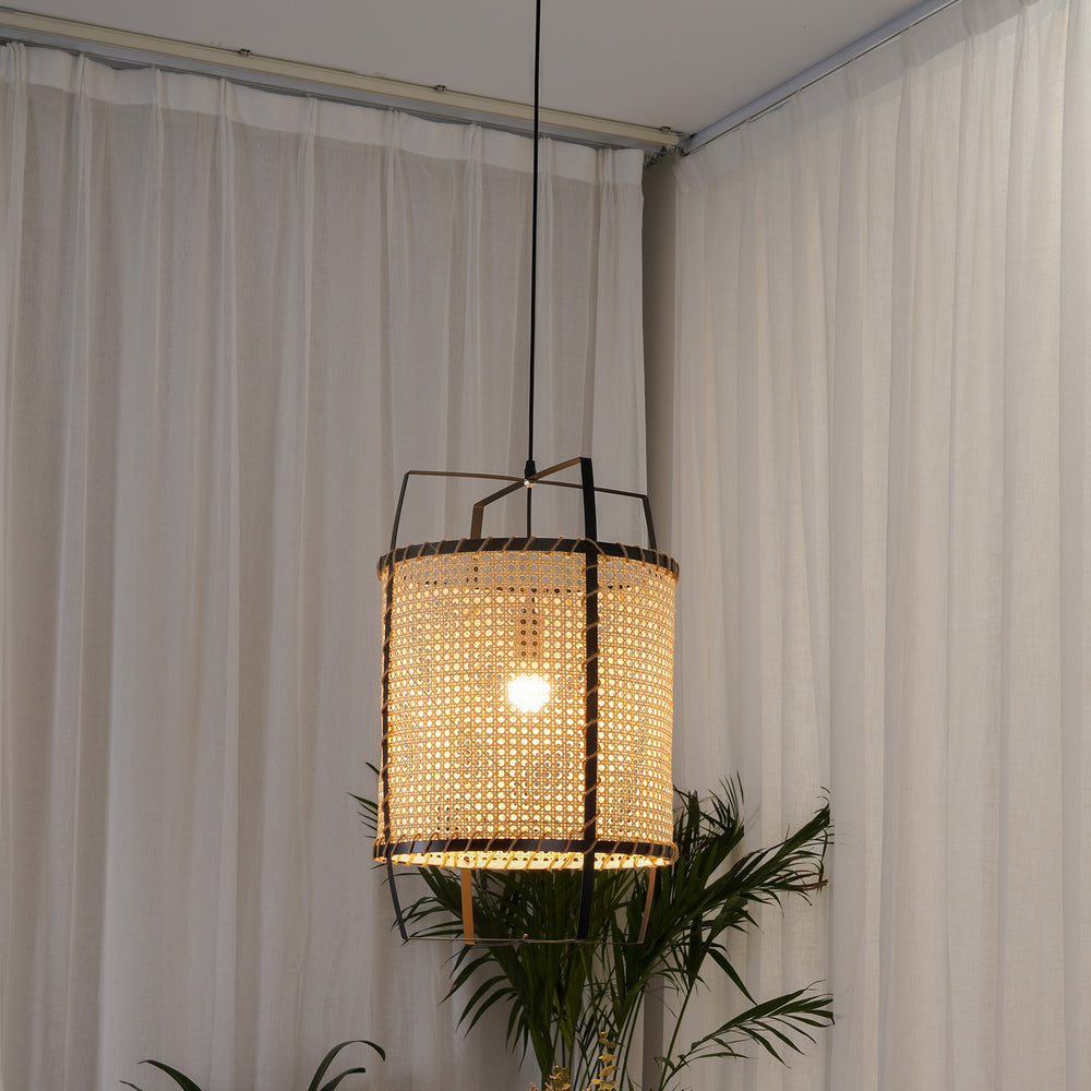 Rattan Cane Pendant Lamp – detail 2